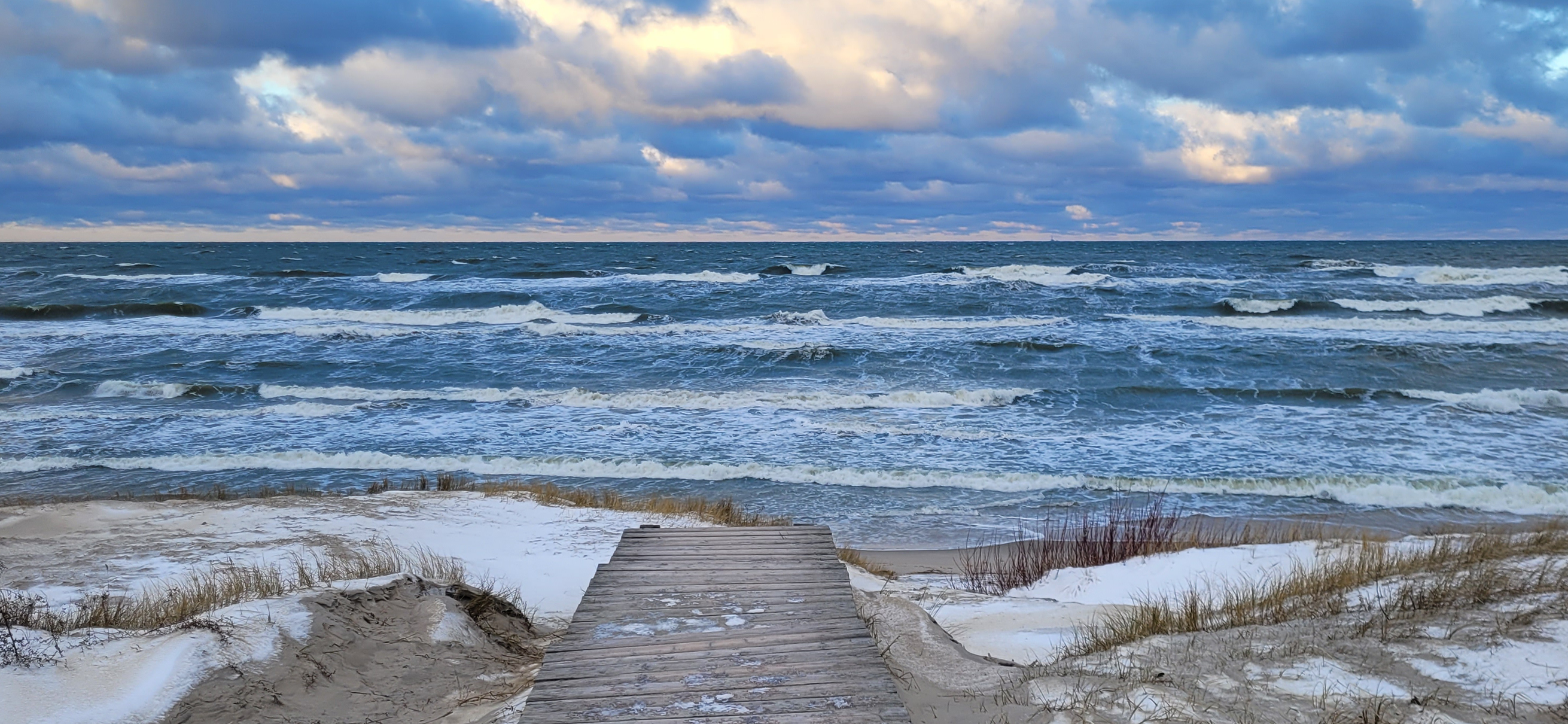 Облигации с постоянным купоном, беговая дорожка и панна-котта из ряженки: мои итоги 2025 года
