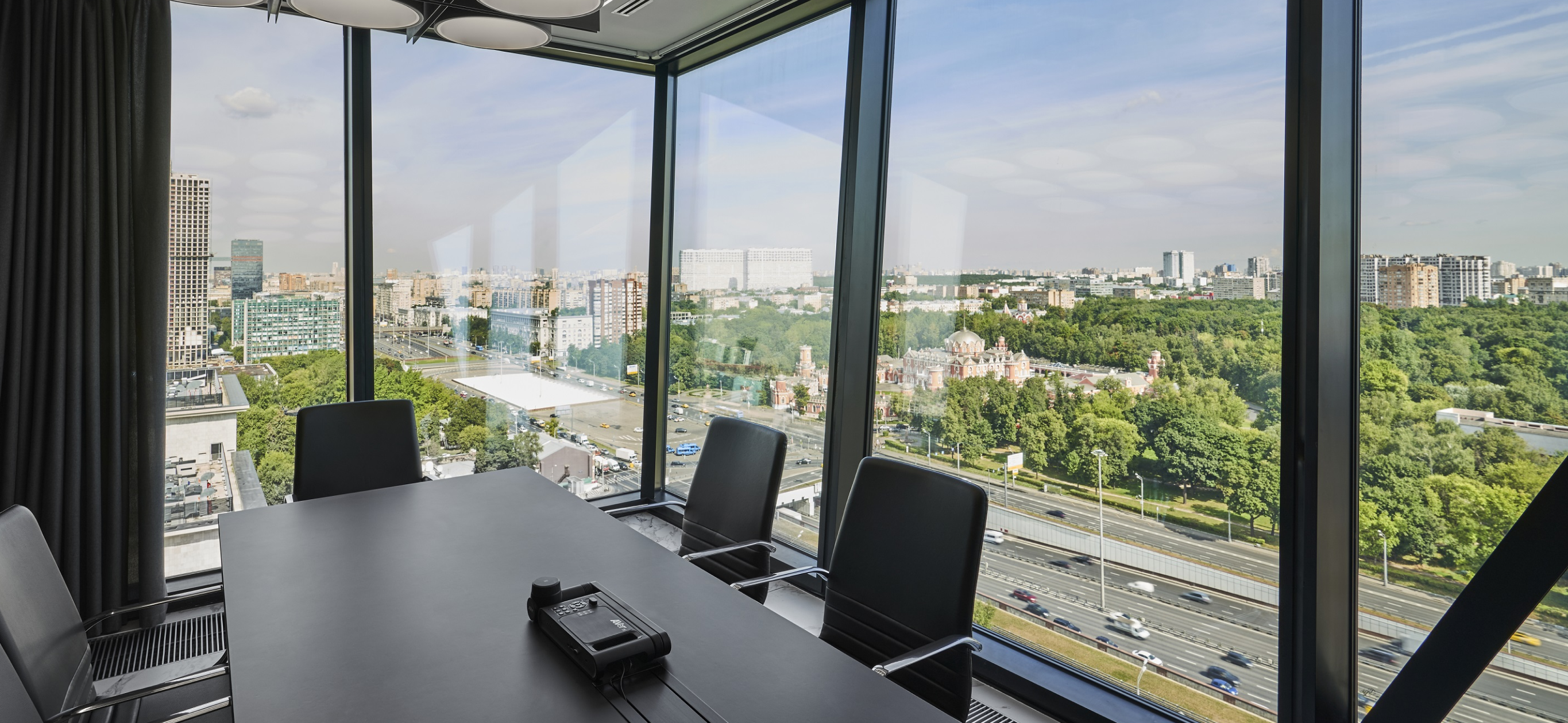 Сколько стоит арендовать офис в Москве