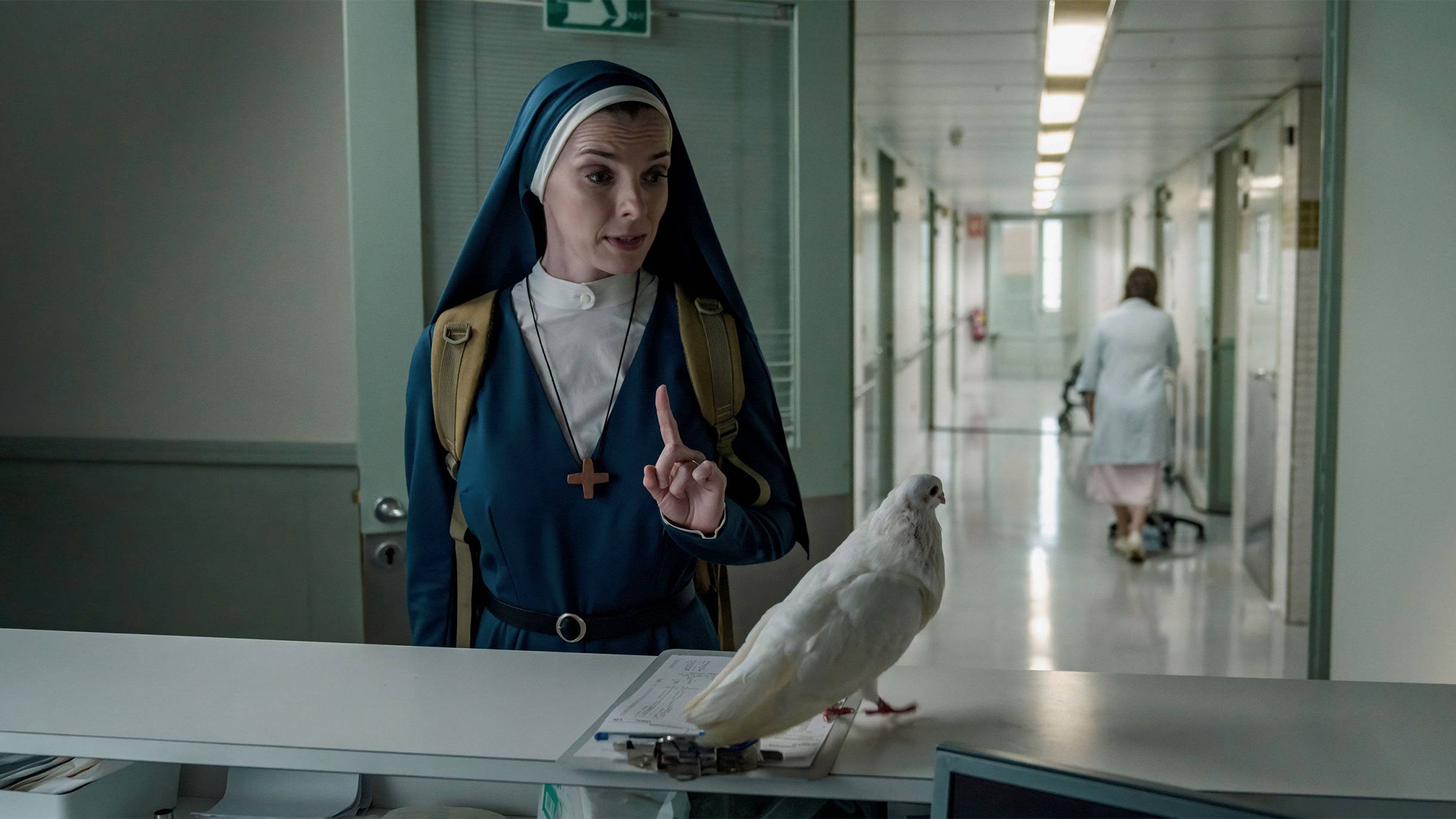 «Миссис Дэвис»: зачем смотреть сериал о противостоянии монахини и искусственного интеллекта
