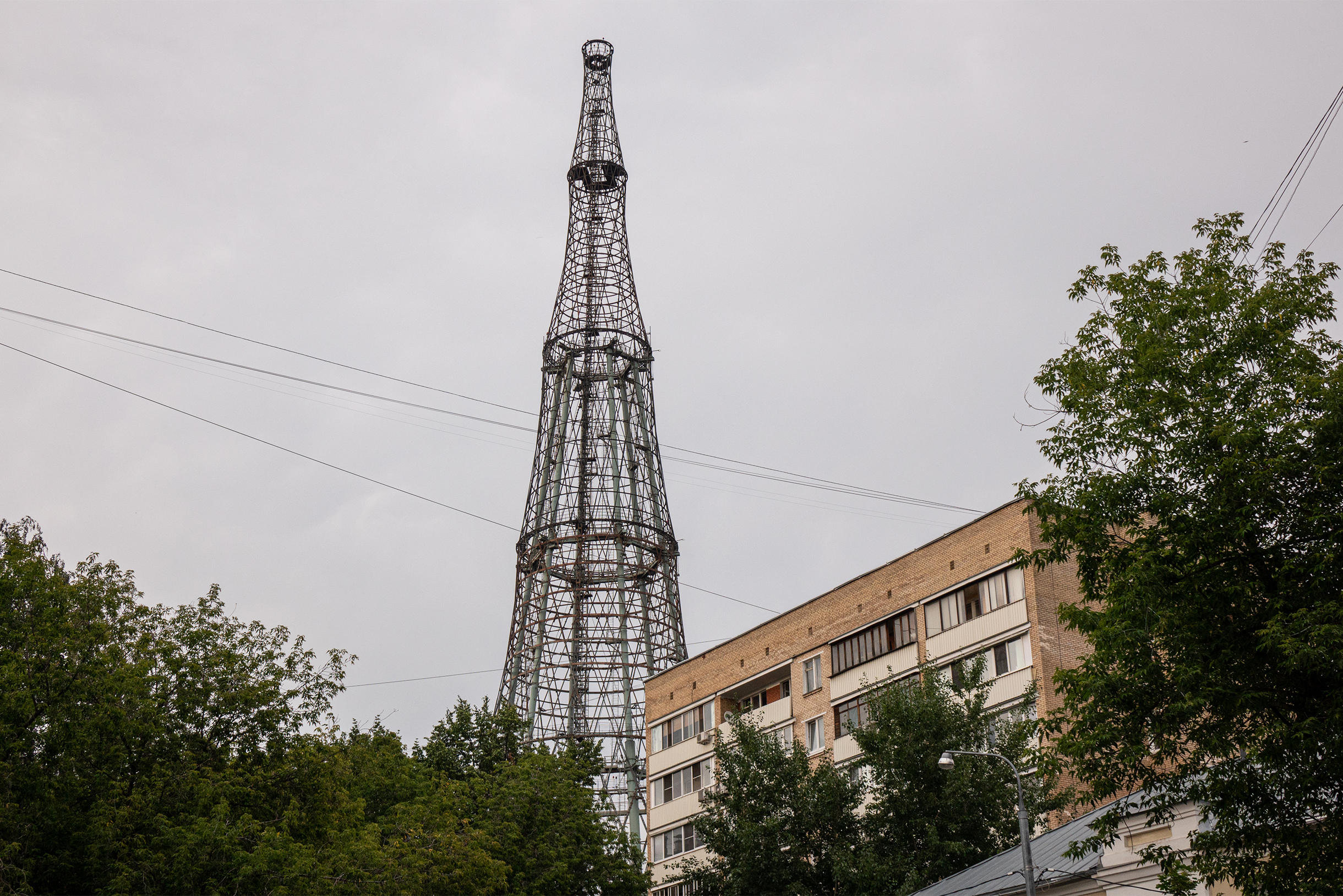 Шуховская башня — один из главных символов района