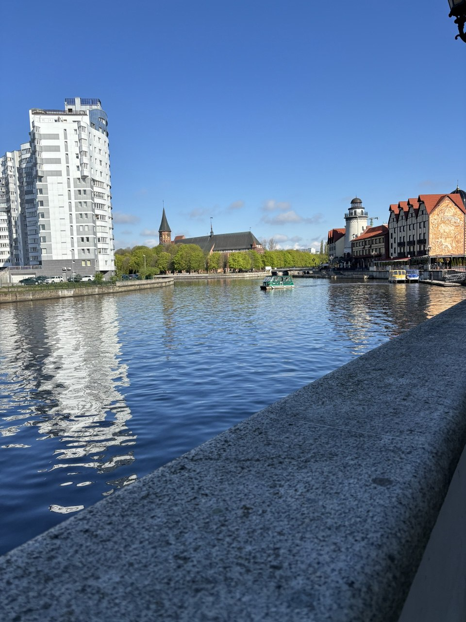 Стоит съездить: 10 мест, куда слетать на Новый год в России без ущерба для кошелька