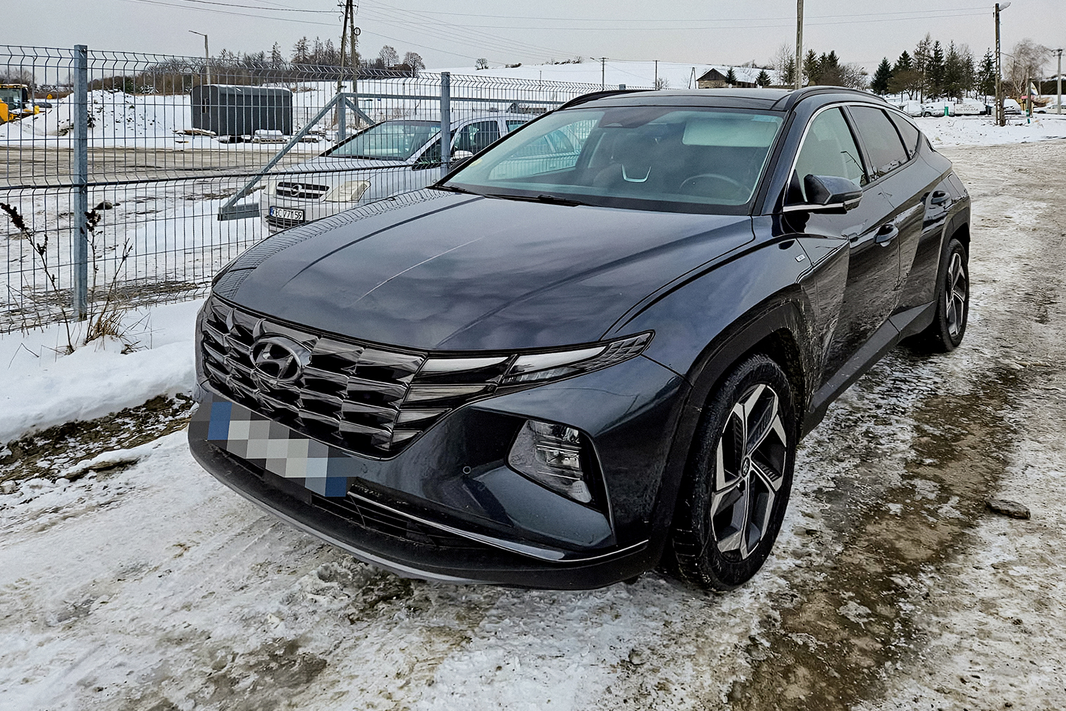 К брутальной внешности Hyundai Tucson быстро привыкаешь