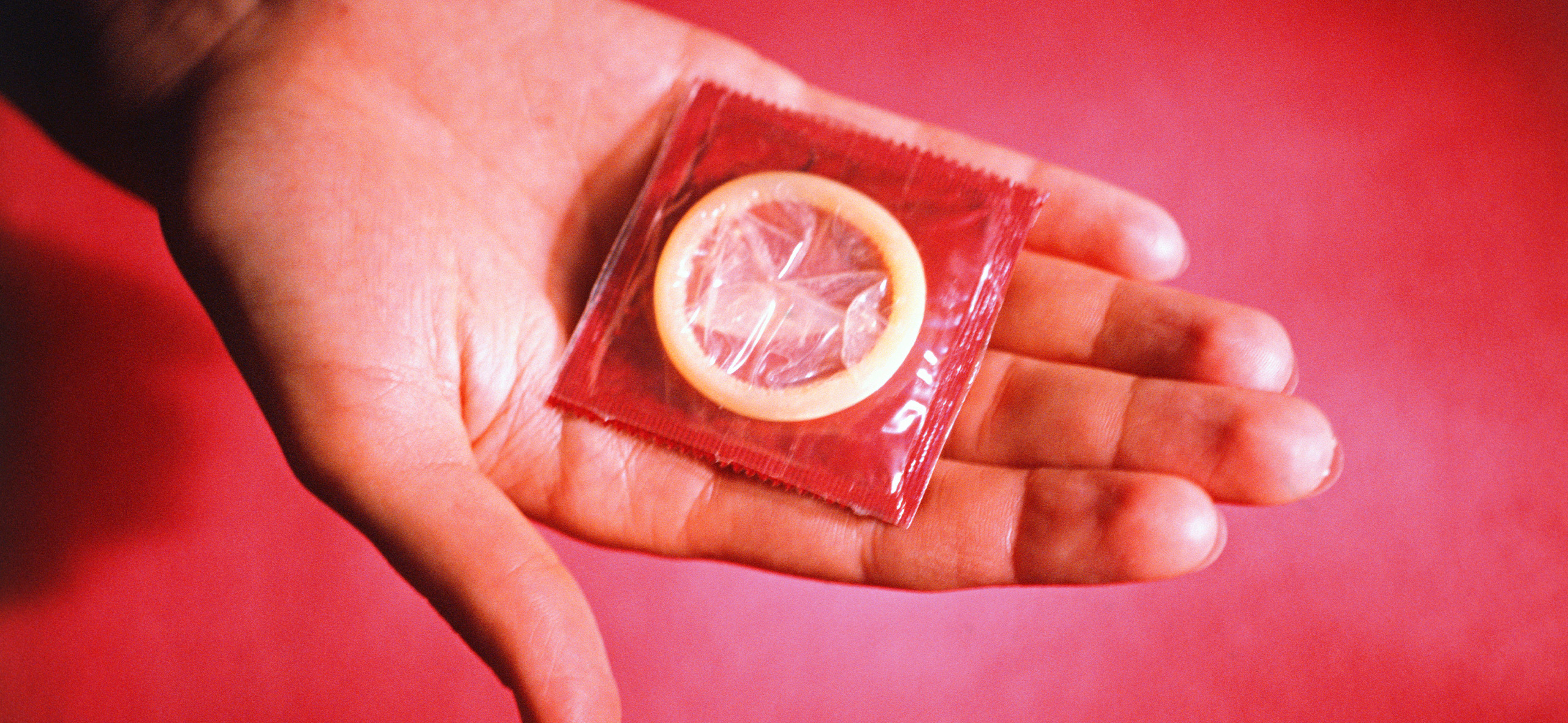 8 мифов о презервативах