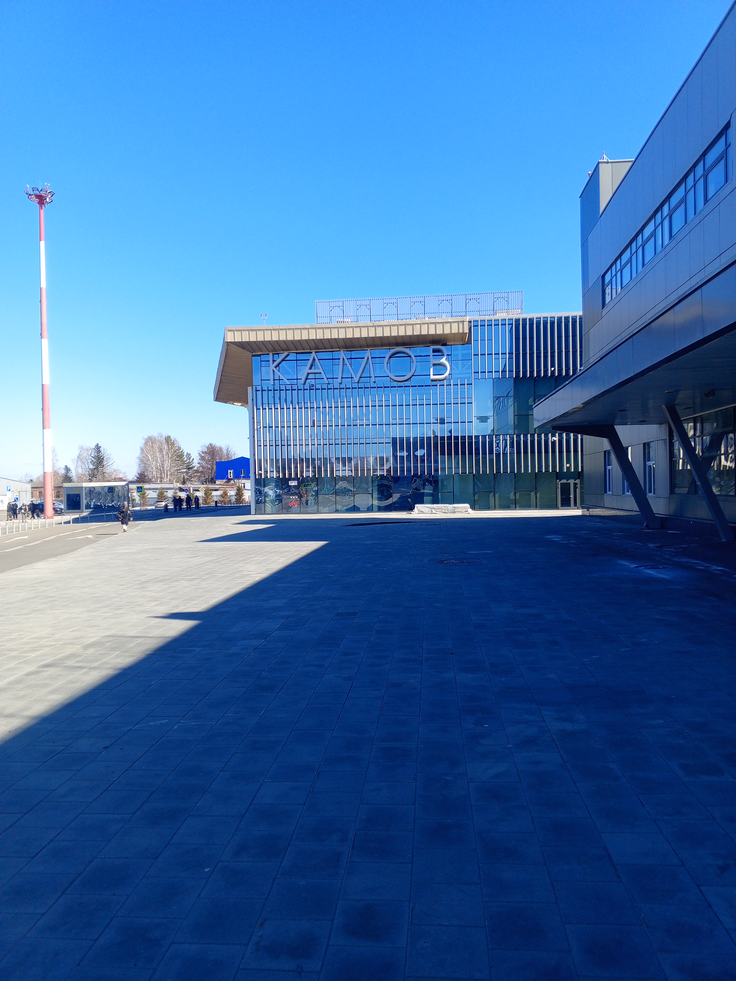 Обновленный аэропорт Камов в Томске.