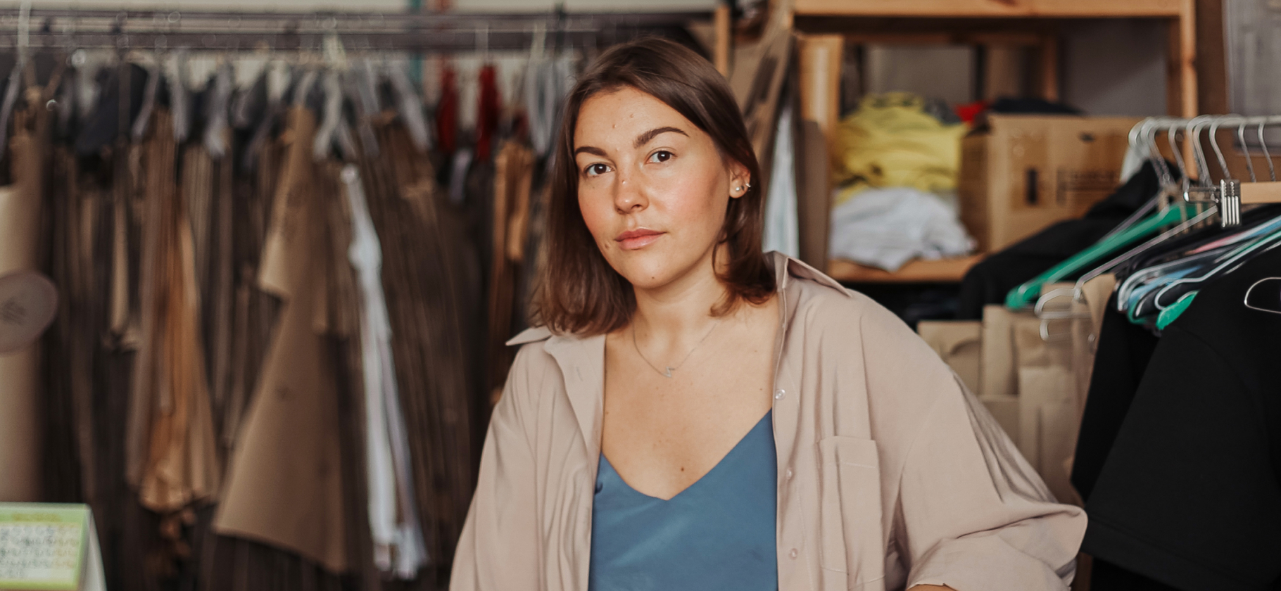 «Планировать сейчас невозможно»: я решила закрыть свое производство одежды в России