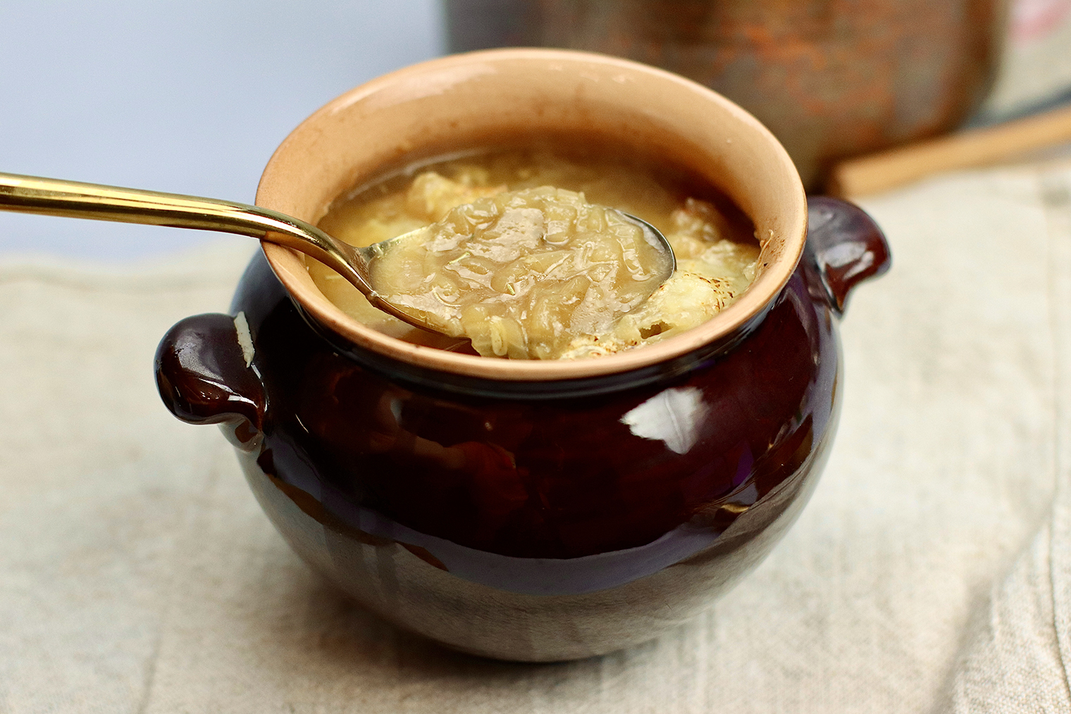 Классический луковый суп готов