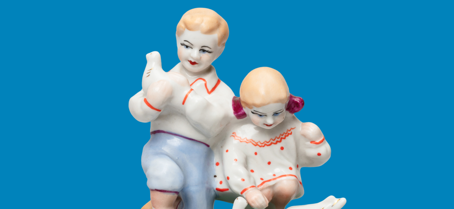 К какому возрасту обычно относятся первые воспомина­ния