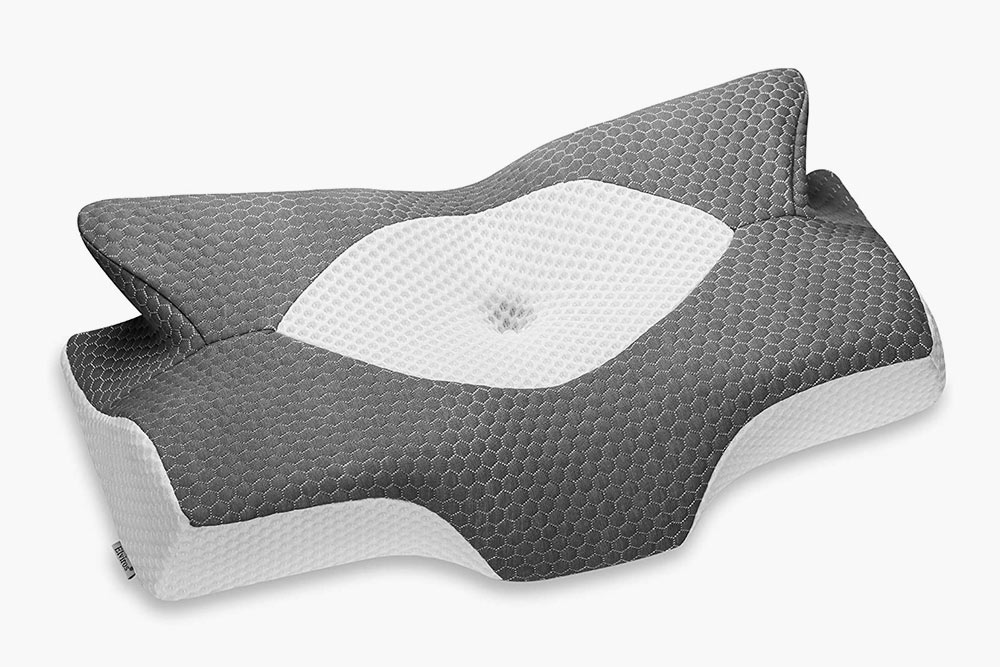 Секционная подушка для сна на спине и животе. Ее нужно разворачивать на 180 градусов. Источник: Amazon