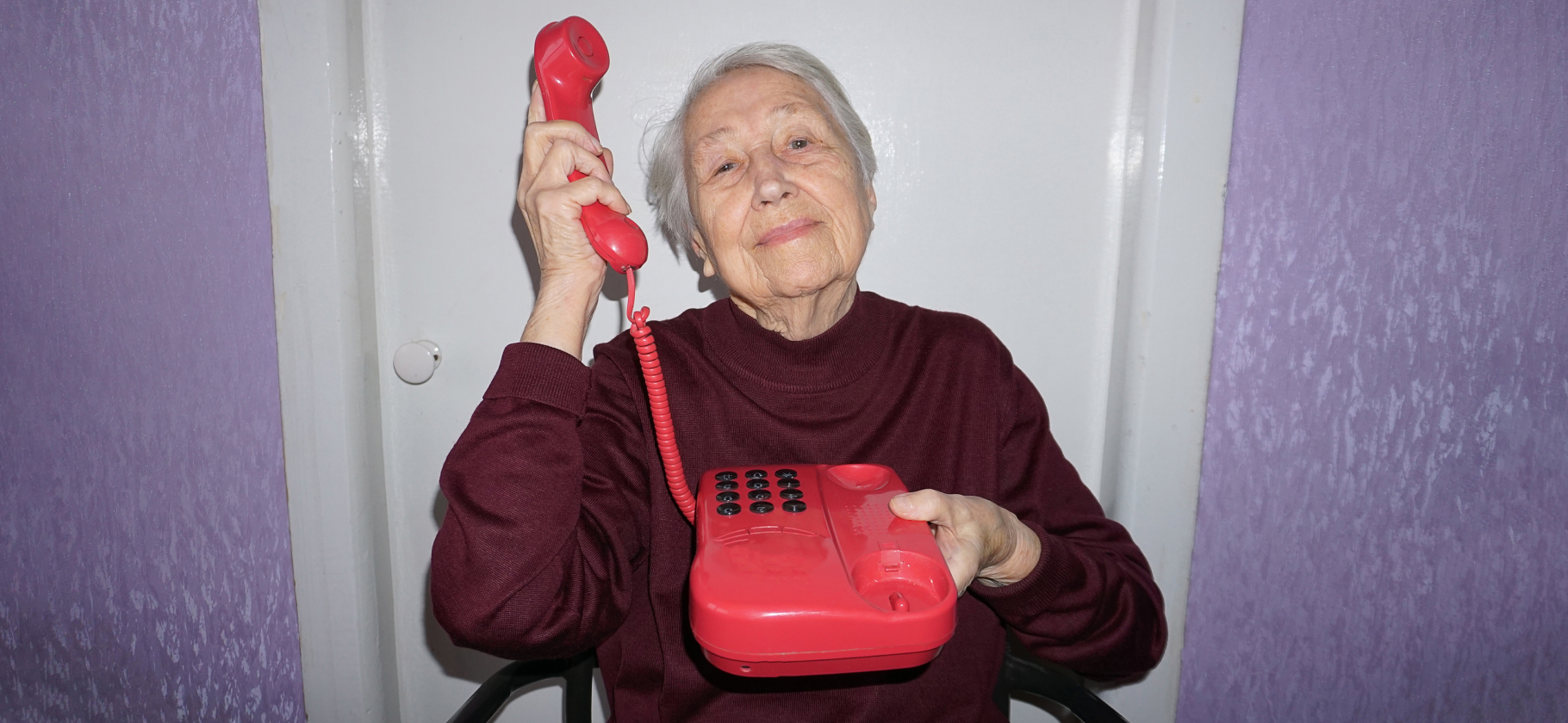 Пособие по безрабо­тице, домашний телефон и еще 6 бессмысленных бонусов от государ­ства