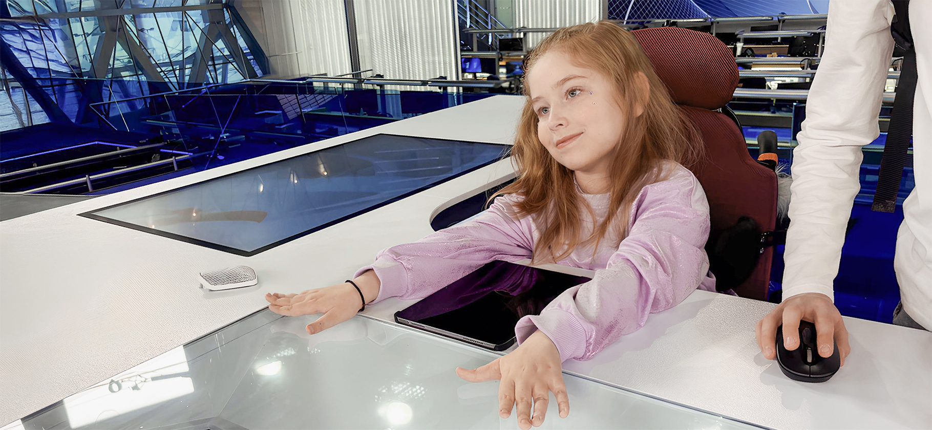 Котенок-сфинкс и съемки шоу «Голос»: как испол­няют мечты неизле­чимо больных детей