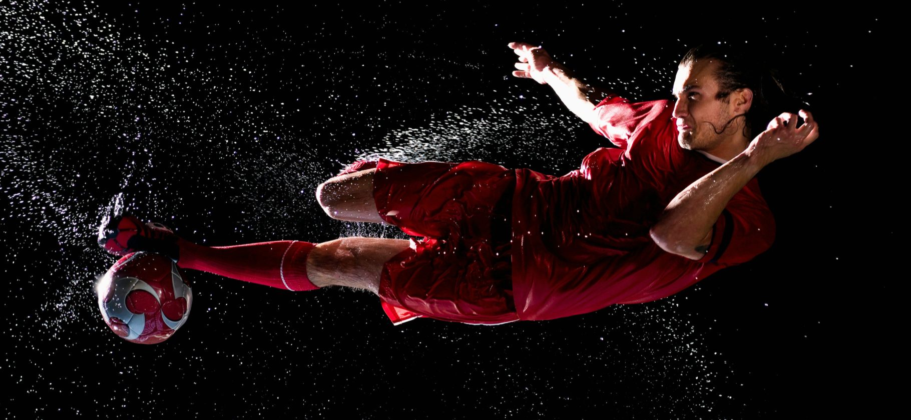 Мяч, бутсы и гетры: стартерпак футбо­листа