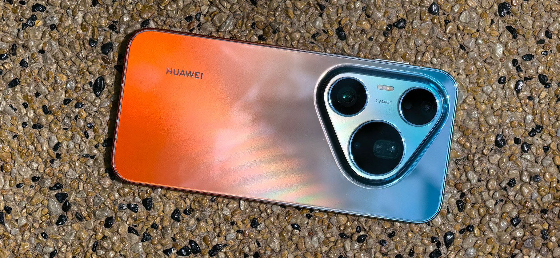 В России открыли предзаказы фото­флагмана Huawei Pura 90s ​Pro — цены на чет­верть ниже, чем в Европе