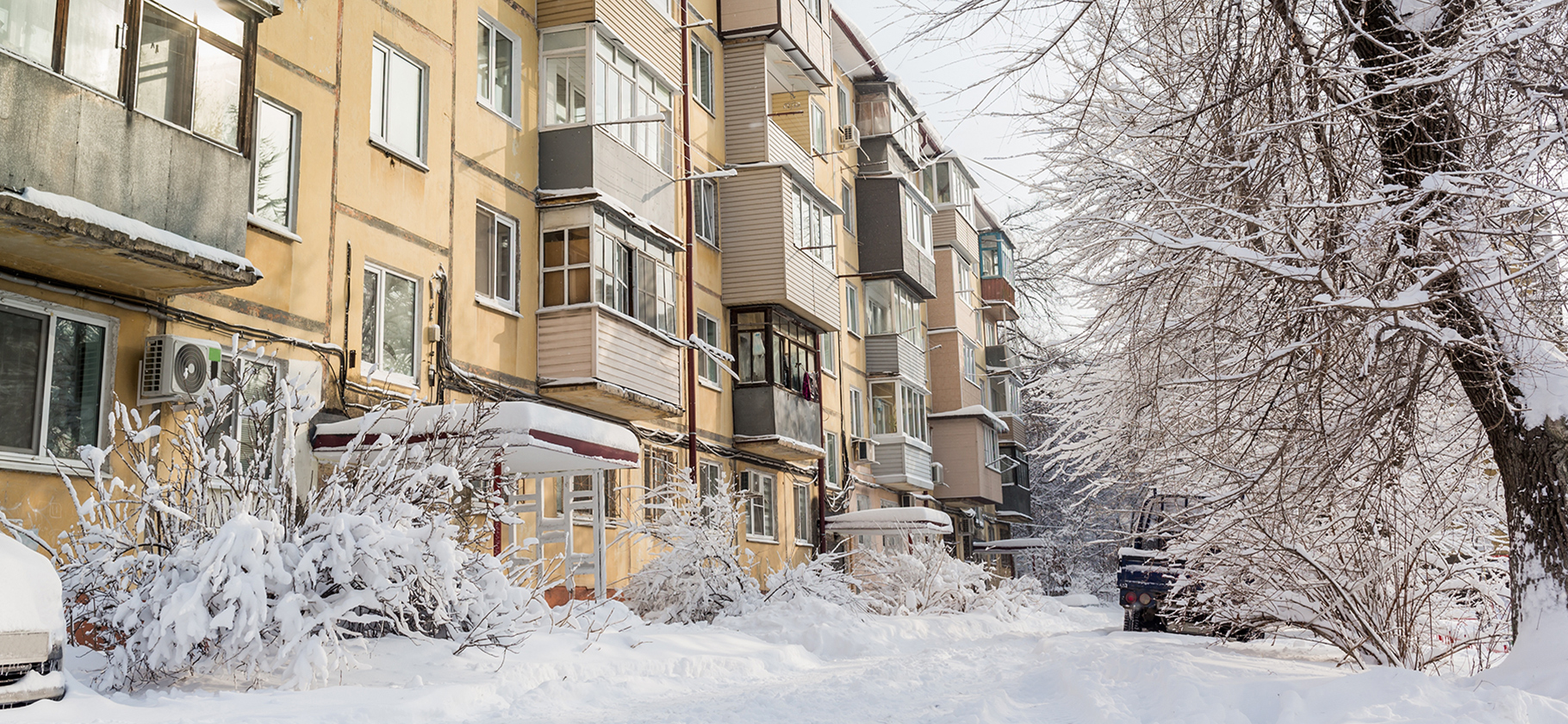 В Петербурге с 2026 года зарабо­тает закон о ренова­ции: кого и как будут расселять