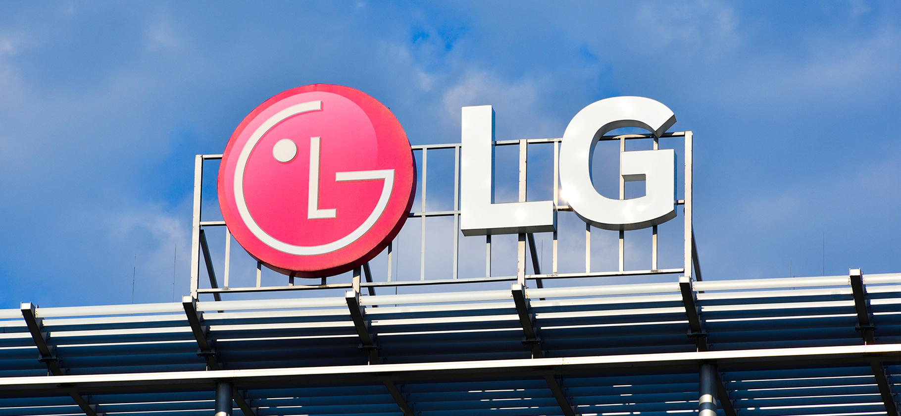 LG показала безрамочный монитор Zero Bezel Micro LED — два таких объединяются в один большой дисплей
