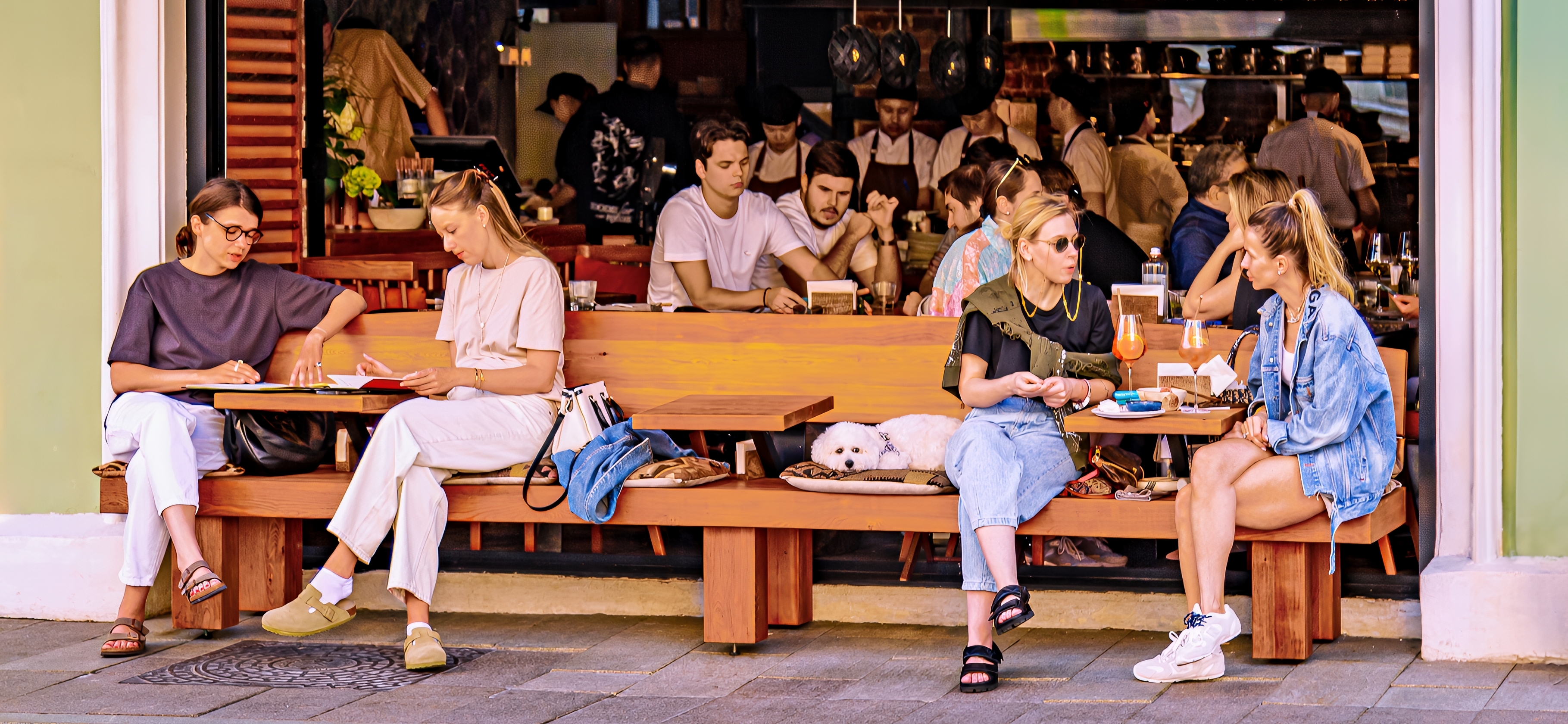 Сколько тратит средне­статисти­чес­кий посе­ти­тель московского бара или ресторана