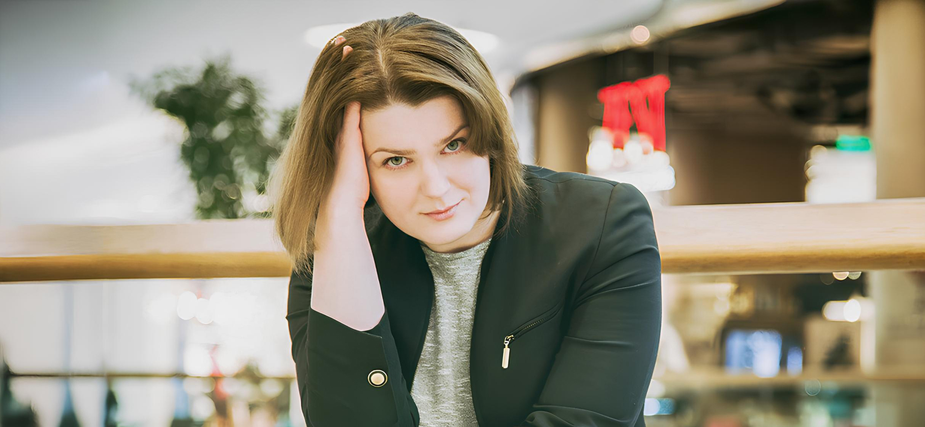 Мои ноги парализо­вало в дет­стве, но я​ живу полной жиз­нью: прыгаю с пара­шю­том и ныряю с аквалангом