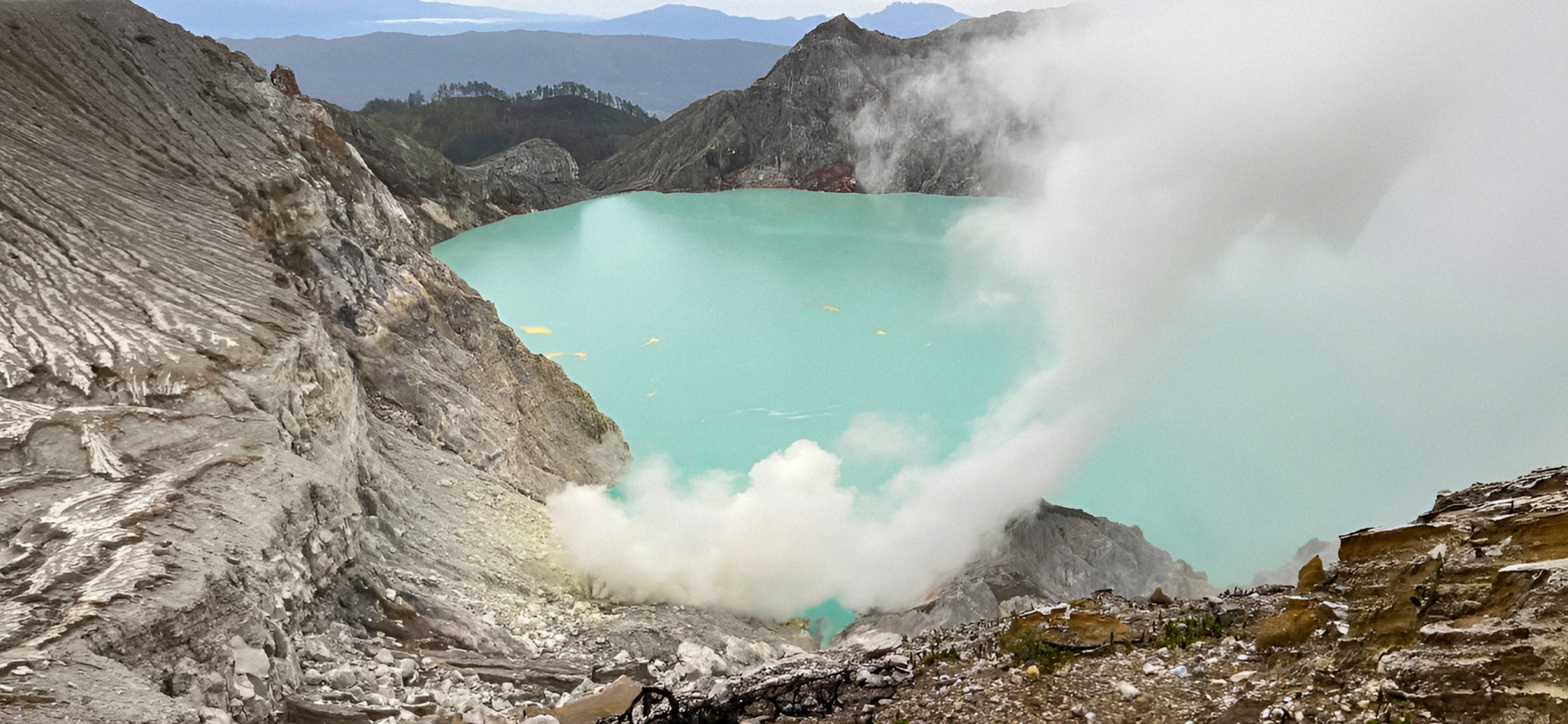 Фотоальбом из путешествия: подъем на действующий вулкан Иджен на Яве