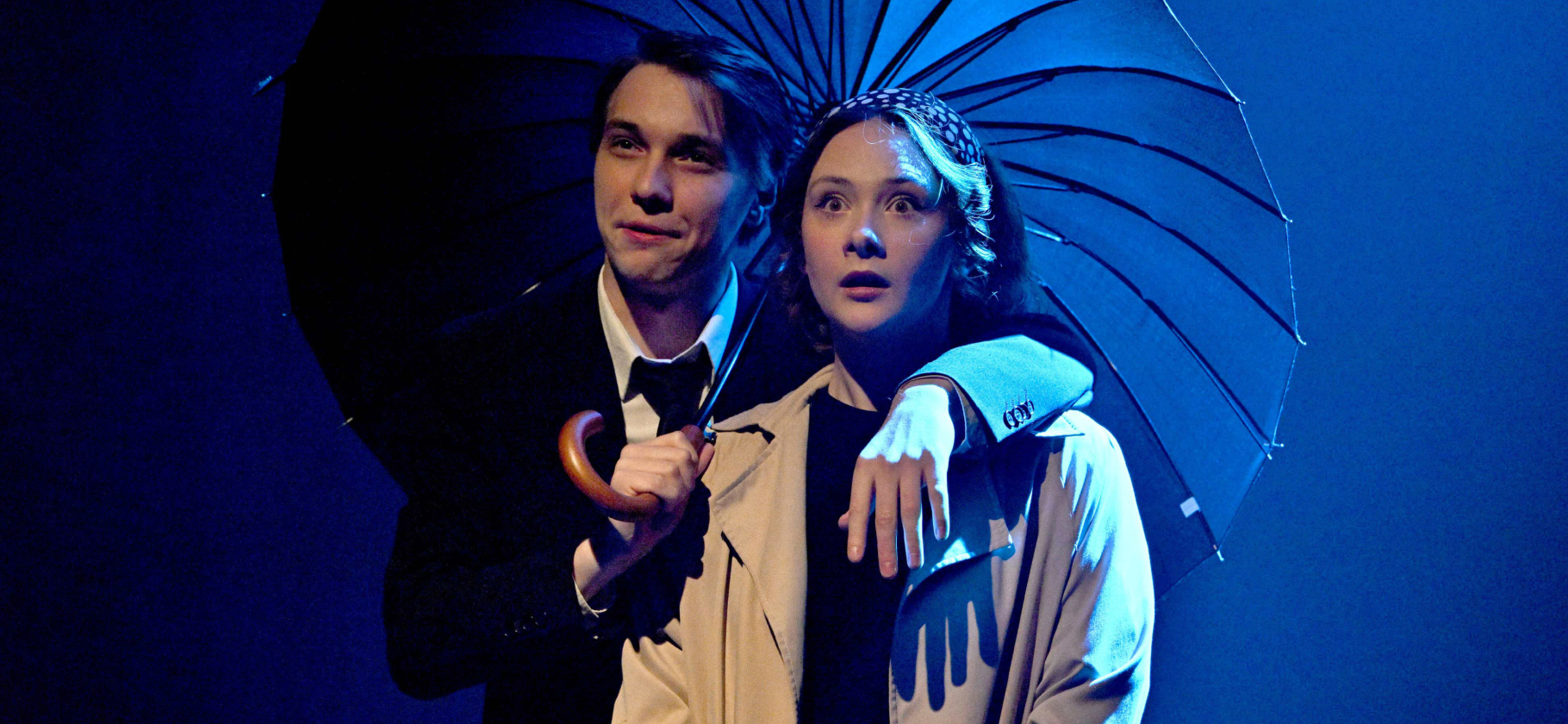 Куда пойти на 14 Фев­раля в Петербурге: самые романтичные спек­такли, концерты и рестораны