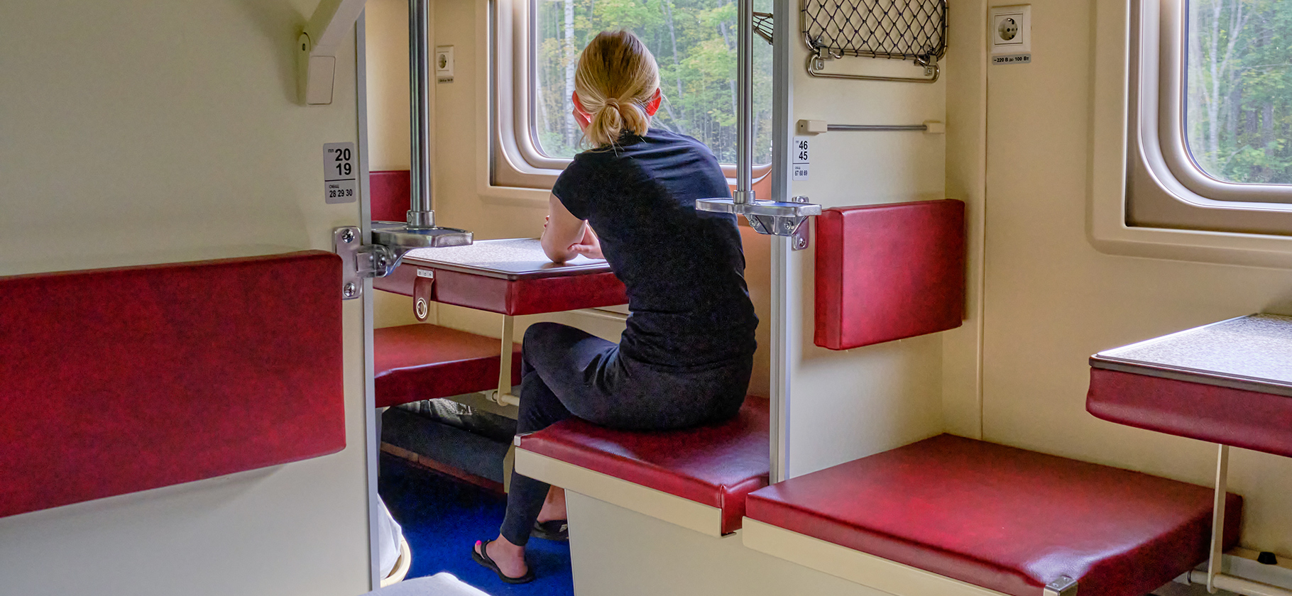 РЖД перестали авто­матически добавлять постельное белье при покупке билета в плацкартный вагон