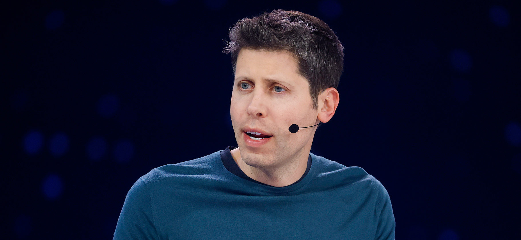 «Мы серьезно облажа­лись»: глава OpenAI о проблем­ном запуске GPT⁠-⁠5 ​и «отношениях» с нейросетями