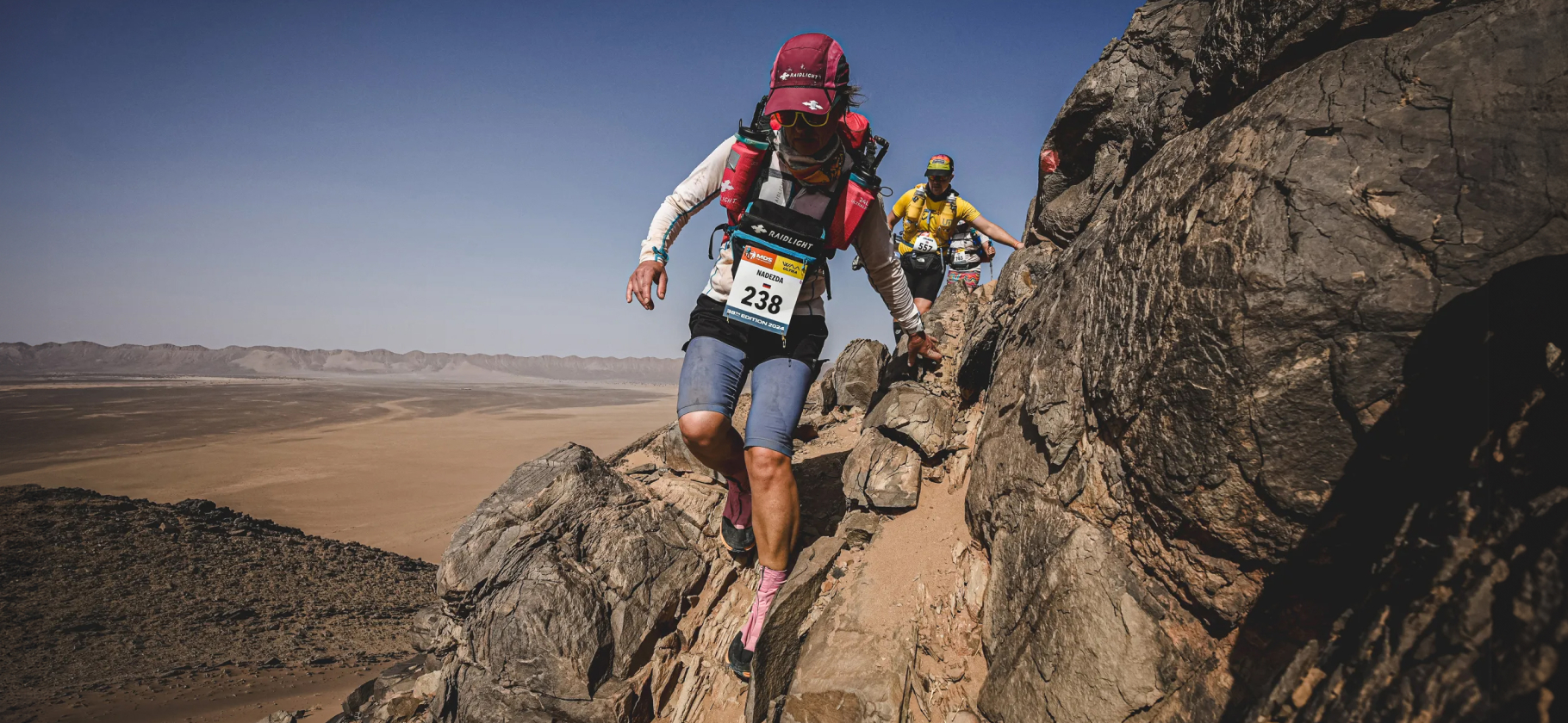 900 прыжков с пара­шютом и 250 км​ по Сахаре: 9 вдох­нов­ляющих историй о спорте