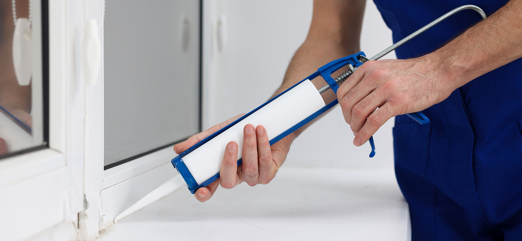 В России начали марки­ровать гер­ме­тики, шпатлевки и дру­гие строй­мате­риалы