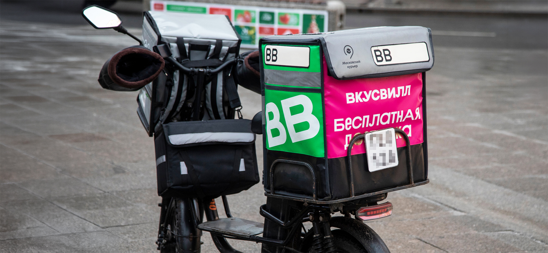 В сети обсуждают увольнение курьера «ВкусВилла» после отказа доставить 30 л​ воды на 23⁠-⁠й​ этаж без лифта. Что думаете о ситуации?