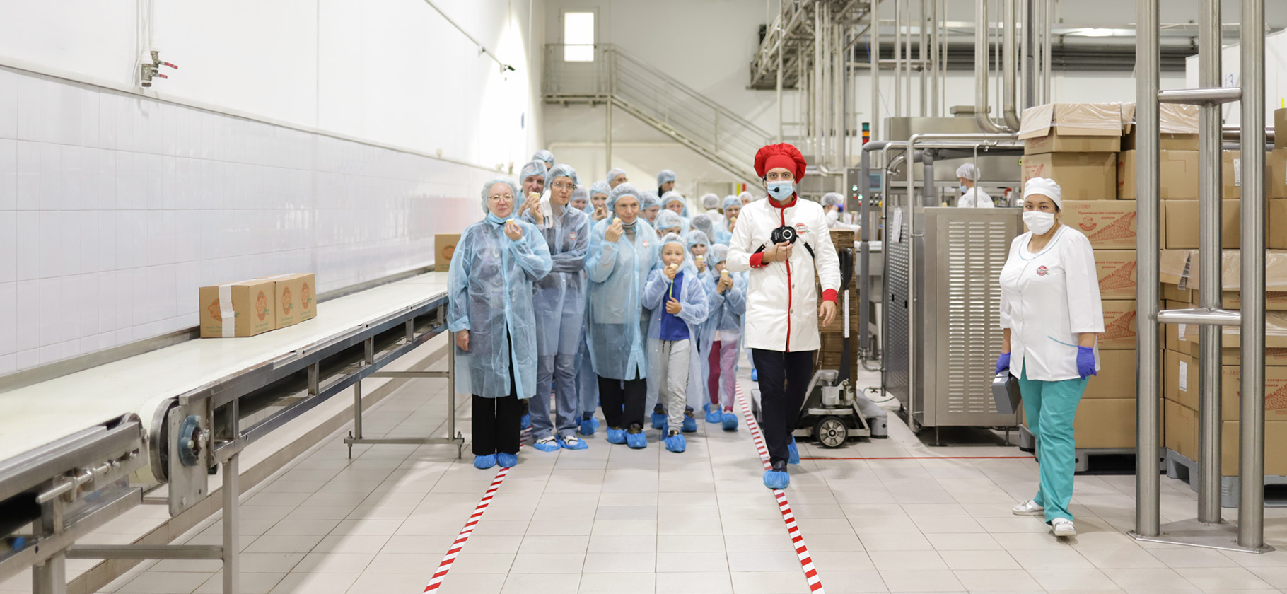 Как делают мороженое, сырки и шоколад: 7 экскурсий на фабриках в Москве