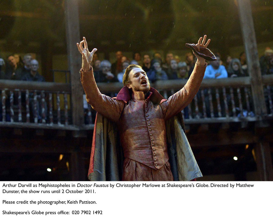 Фото с сайта theatrehd.com
