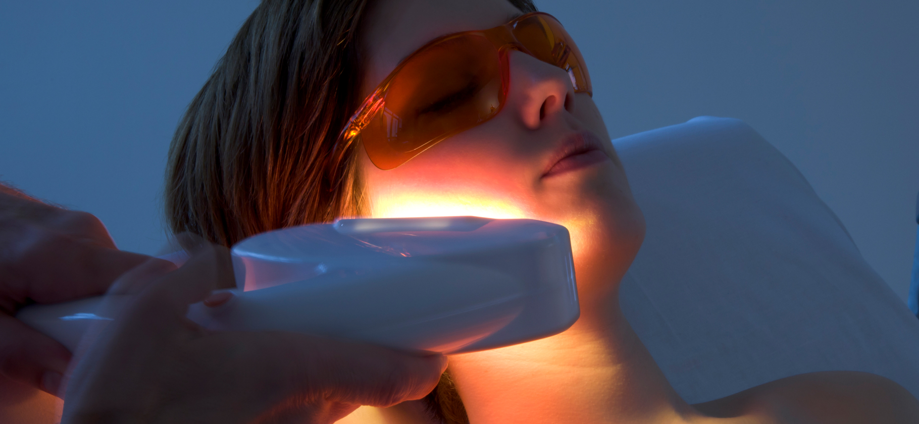 Может ли фототера­пия избавить от розацеа и вернуть молодость