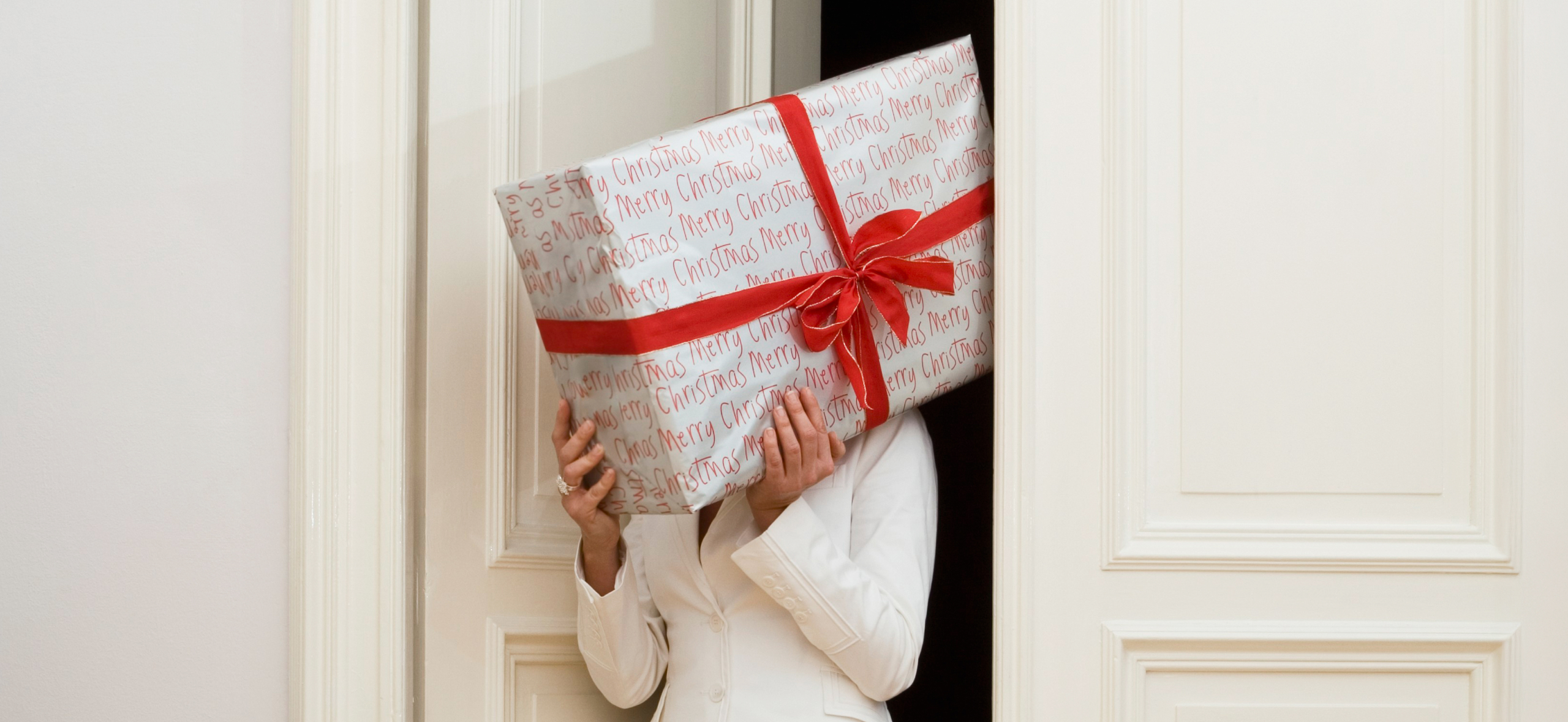 Зачем дарить подарки себе