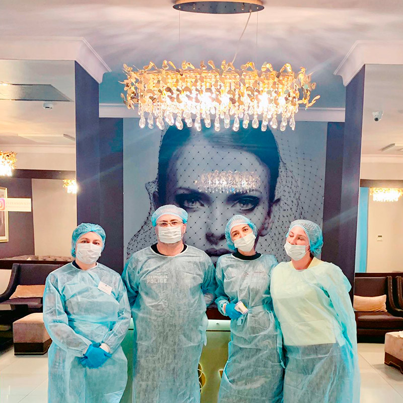 Клиника работает по ОКВЭДу салона красоты, потому что большую часть услуг мы оказываем в косметологии