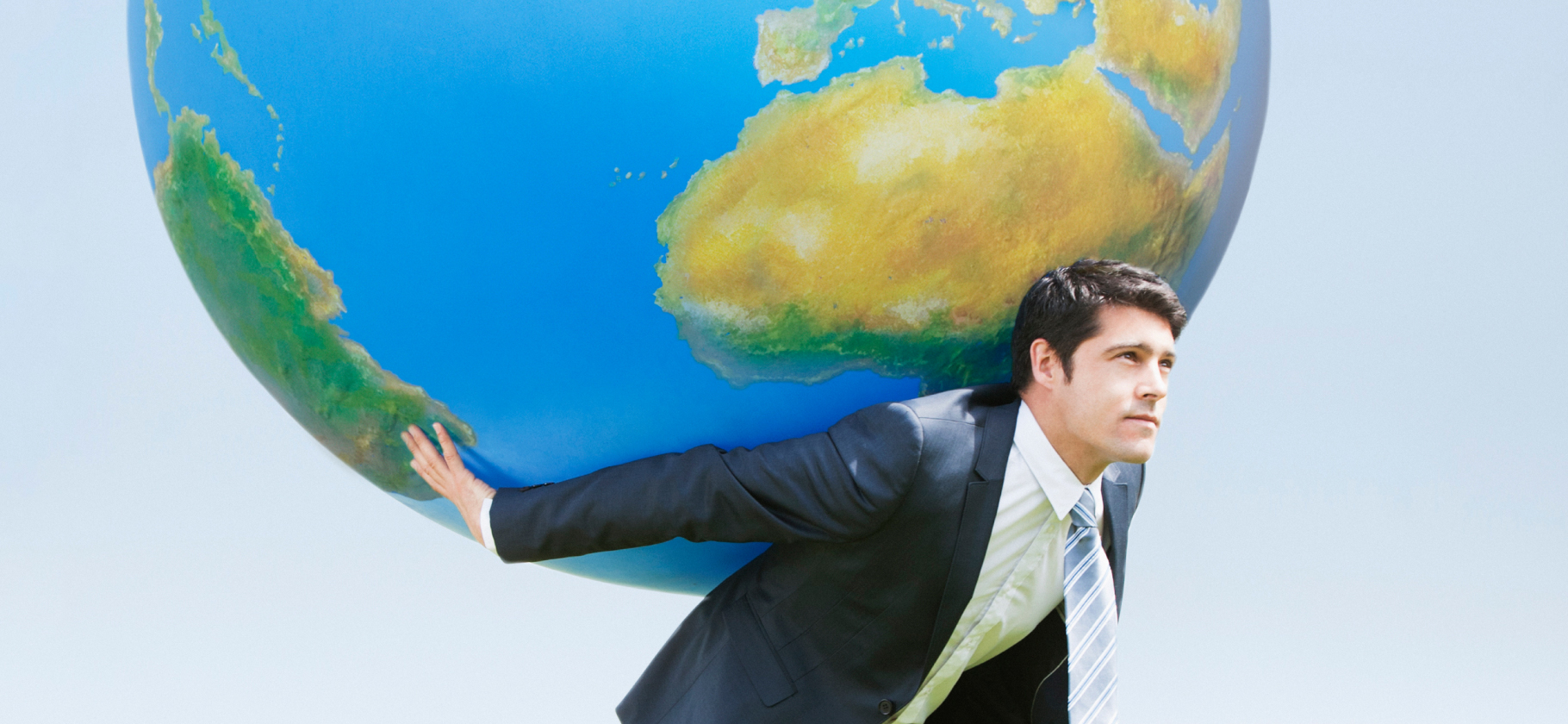 Работаете за границей? Расскажите об этом