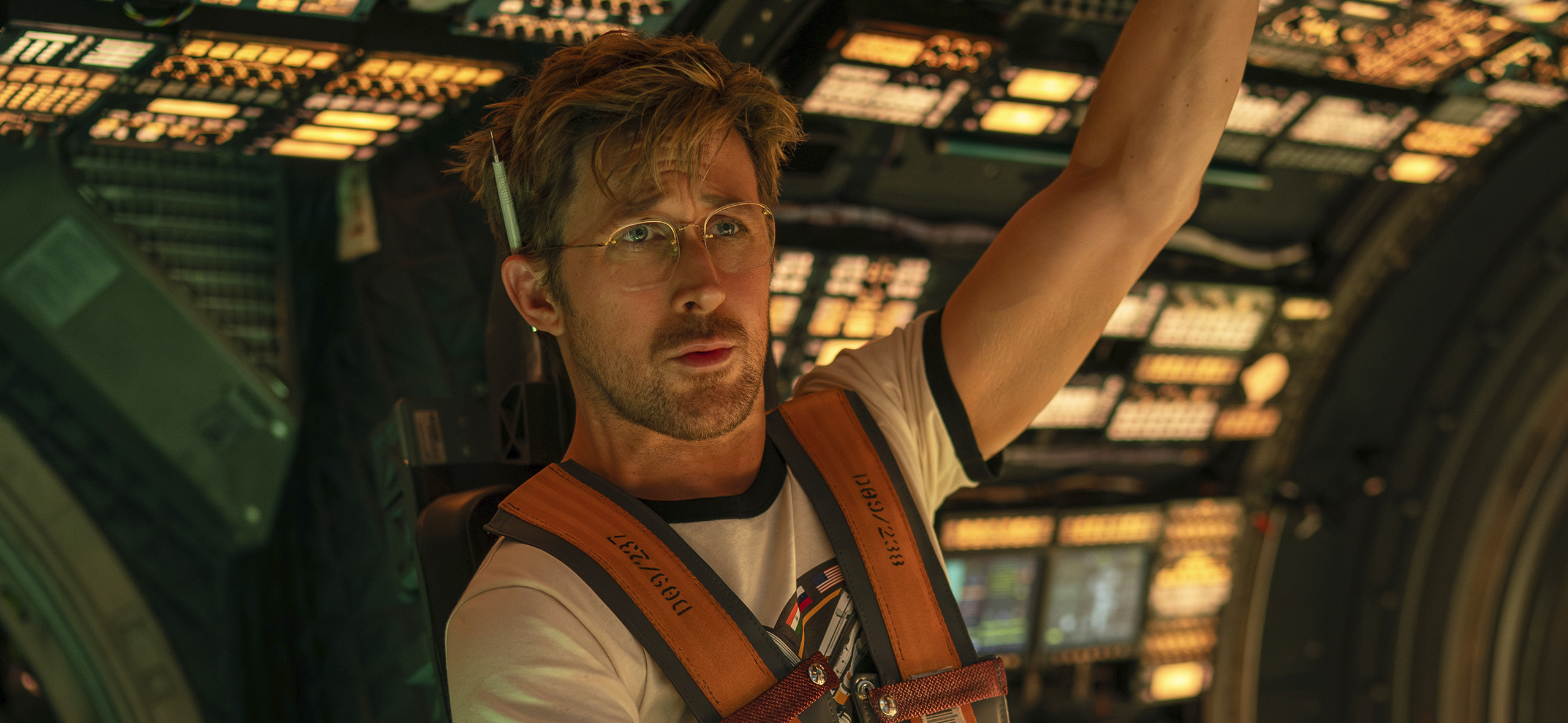 «Проект „Конец света“»: стоит ли​ смотреть милую миллени­альскую фантастику с Райа­ном Гослингом