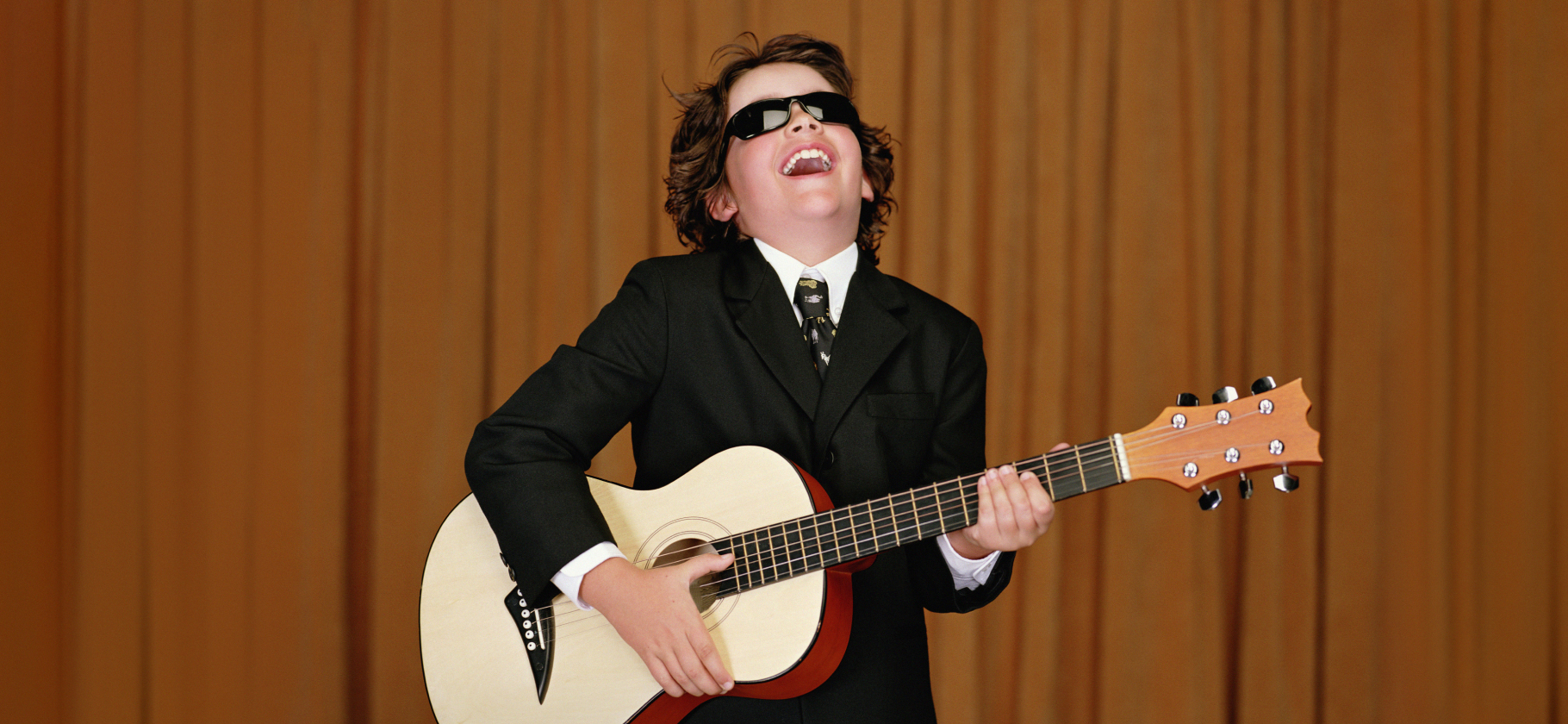 «Разбила гитару — закрыла гештальт»: почему многим детям сложно учиться в музыка­льной школе