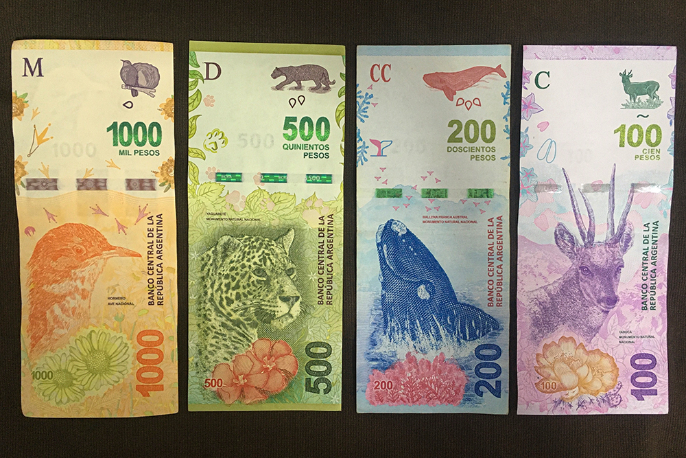 Красивые деньги Аргентины
