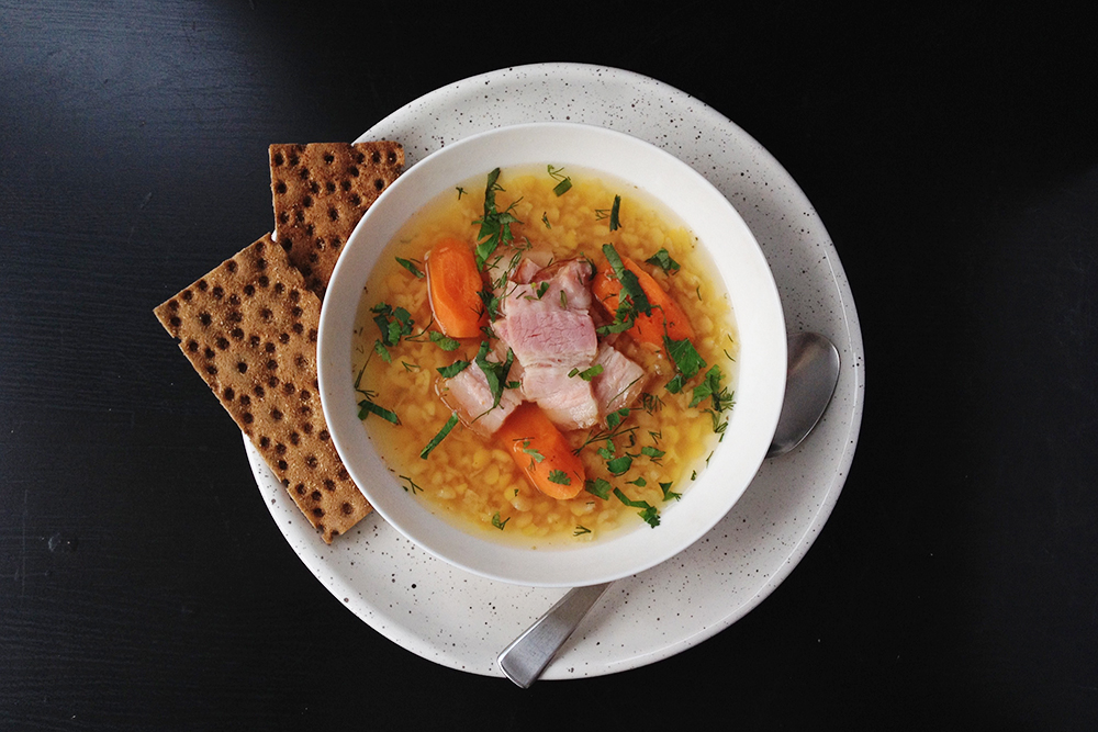 Шведский гороховый суп со свининой