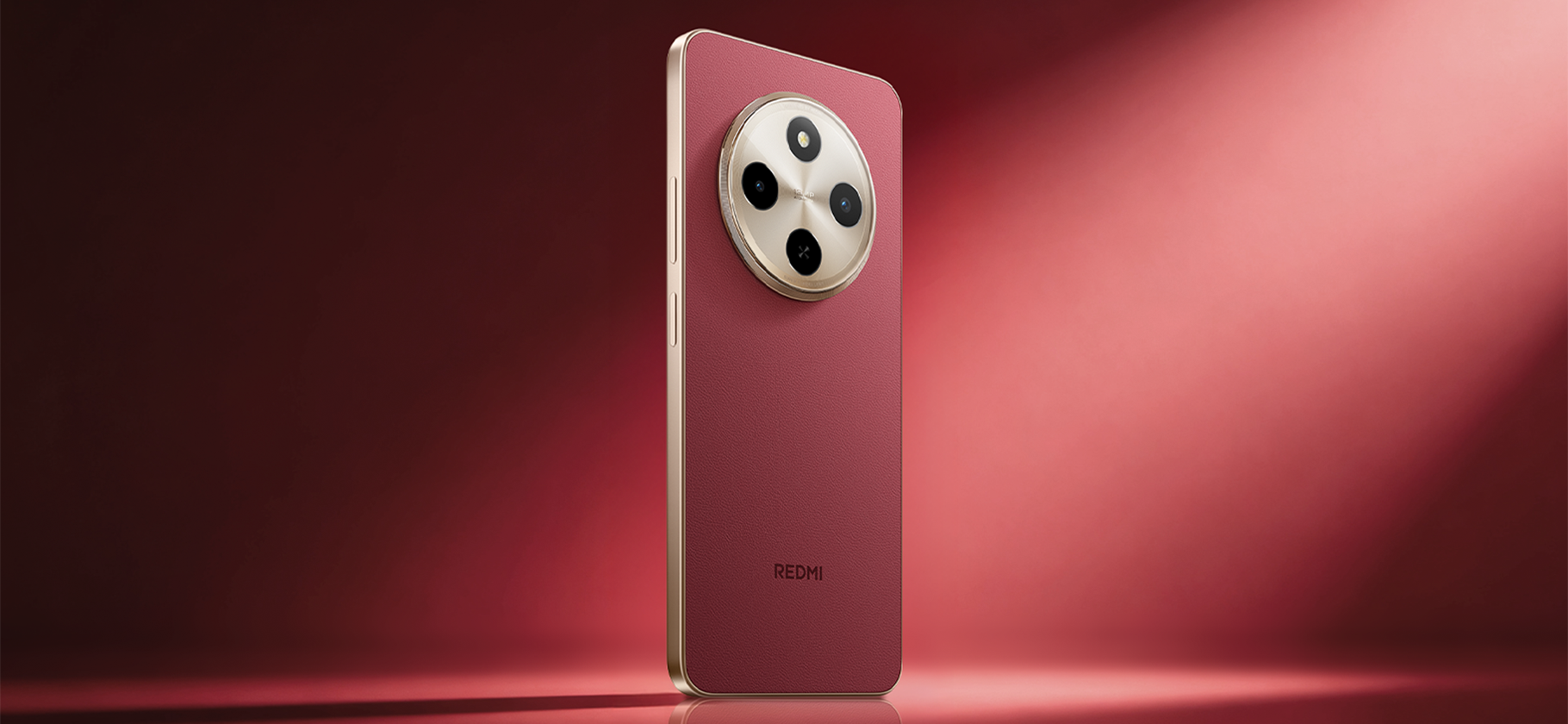Xiaomi выпустила свой самый бюджет­ный смартфон — Redmi 17C. Он почти во всем уступает прошлой модели