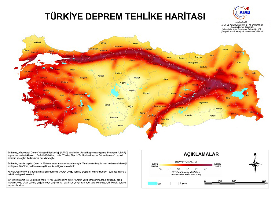 На сайте страховой компании есть карта сейсмической активности в Турции. Аланья не подписана, но она находится на желтом участке правее Антальи — здесь землетрясения не представляют серьезной опасности