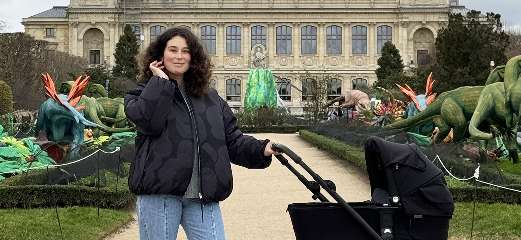 «Шампанское, игрушка Dior и шов от кутюрье»: как я родила в звездной клинике Парижа