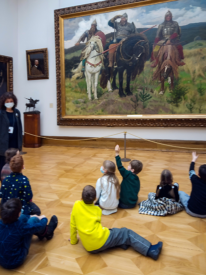 В Третьяковской галерее дети познакомились с работами многих русских художников и расширили кругозор