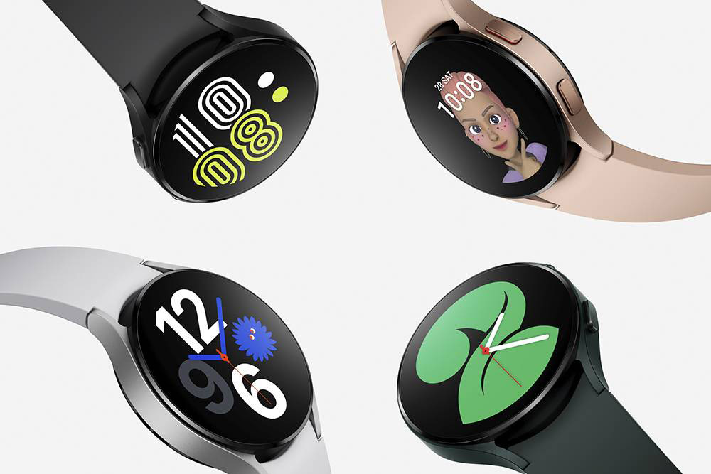 Часы Galaxy Watch 4 в разных цветах и с разными видами циферблатов. Источник: «Самсунг»