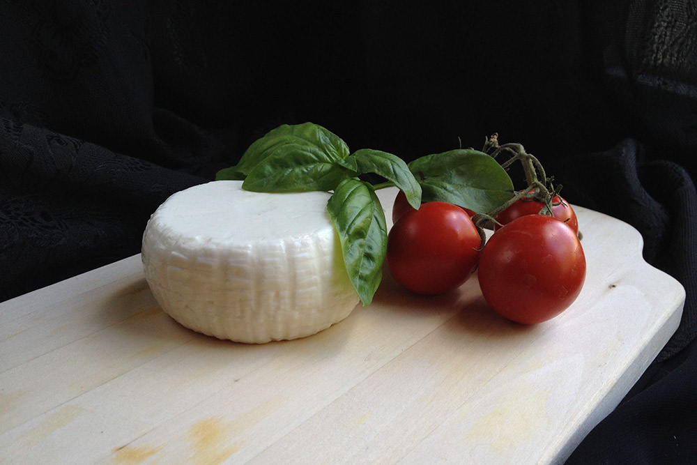 Как приготовить домашний сыр. 12 рецептов сыров по-домашнему