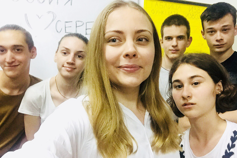 Мои студенты-школьники на уроке русского языка, март 2018 года