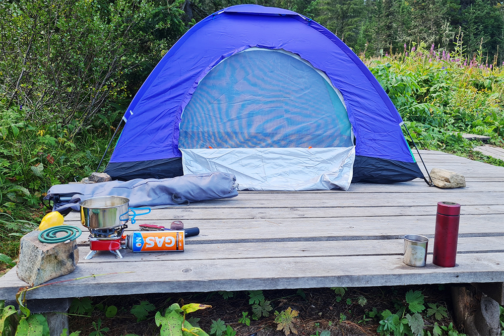 Первая ночь в палатке