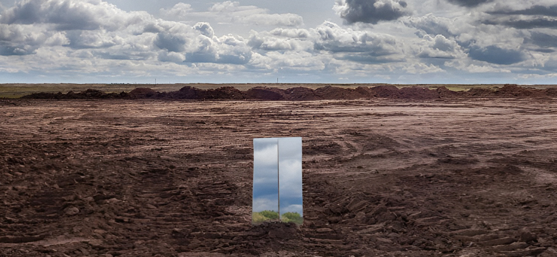 В Sistema Gallery в Москве открыли две персональные выставки совриска — со свободным входом