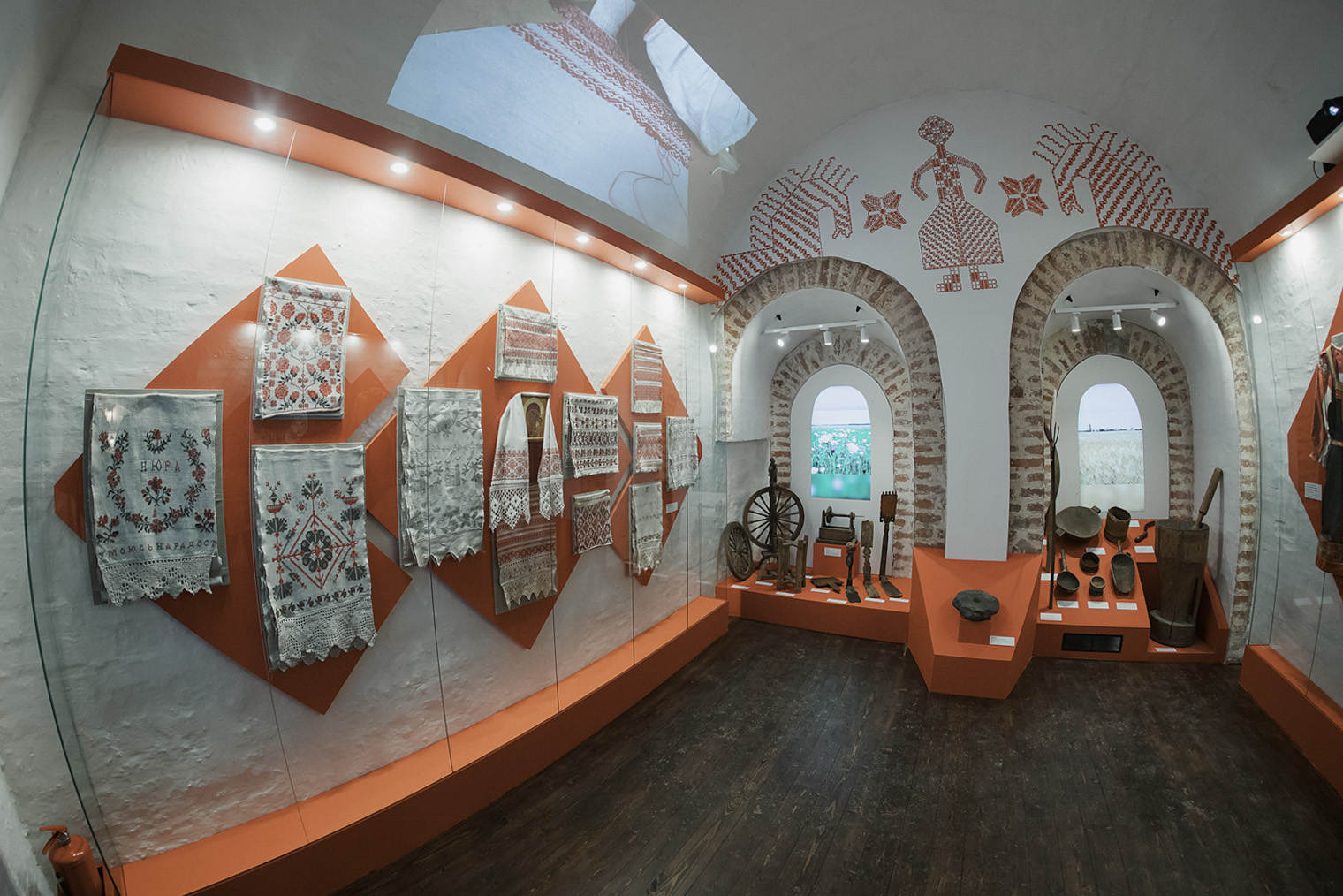 Интерьеры музея в Маховой башне во время открытия экспозиции