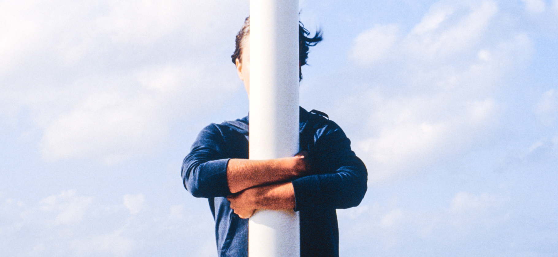 «Стараюсь не сойти с ума»: я воспитываю подростка с шизо­ти­пическим расстрой­ством