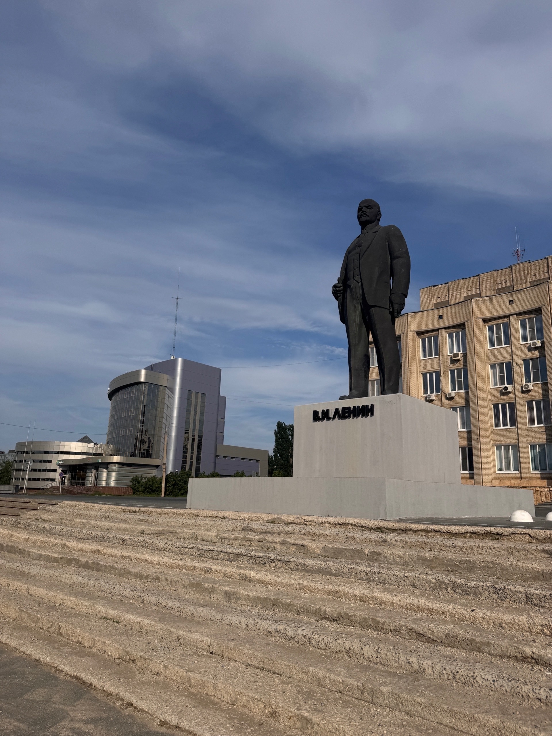 Почерневший Ленин в Балаково