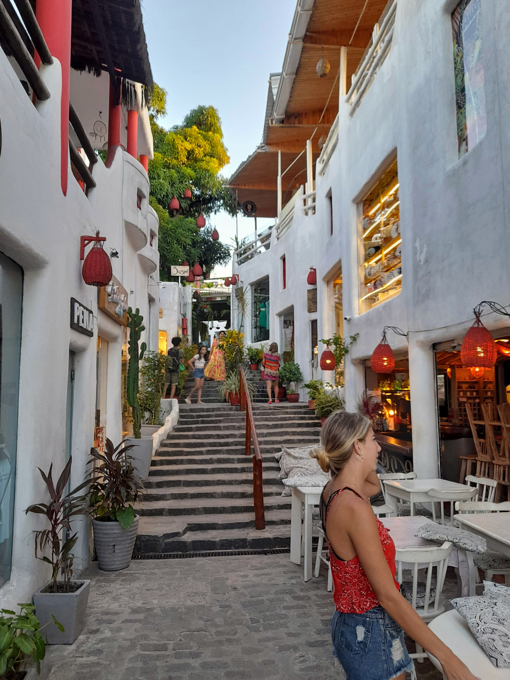 Некоторые улочки в Прая-де-Пипе больше похожи на Грецию, чем на Бразилию